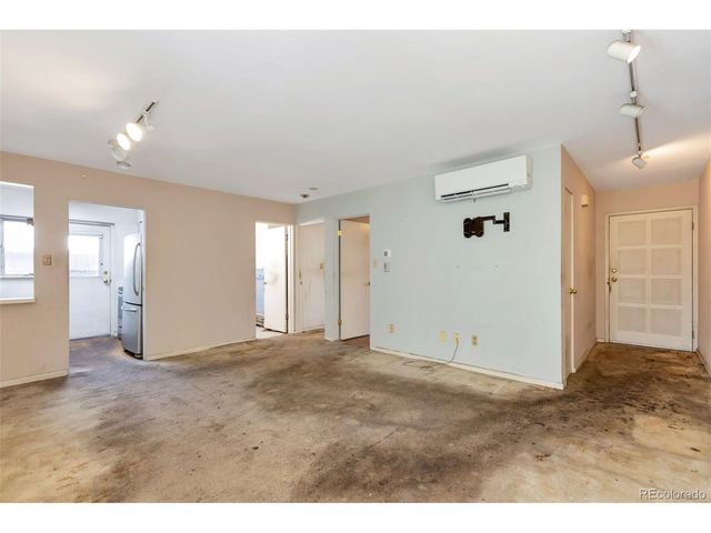 549 Detroit St, Denver, CO 80206