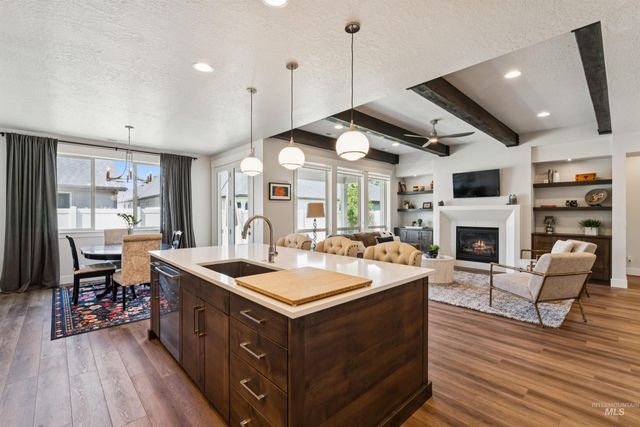 153 N Becknoll Lane, Eagle, ID 83616
