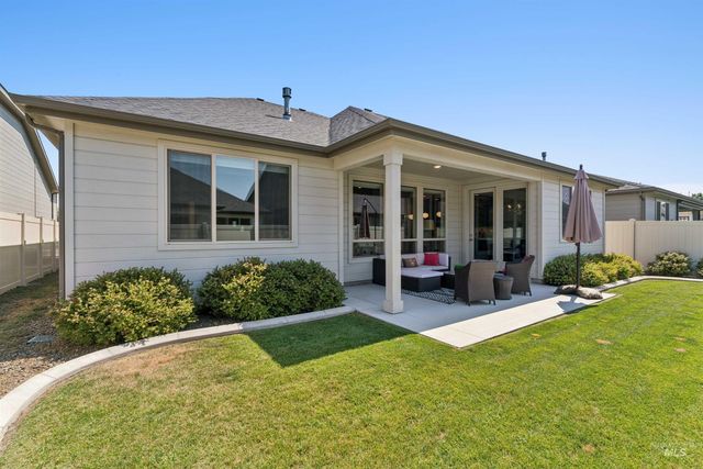 153 N Becknoll Lane, Eagle, ID 83616