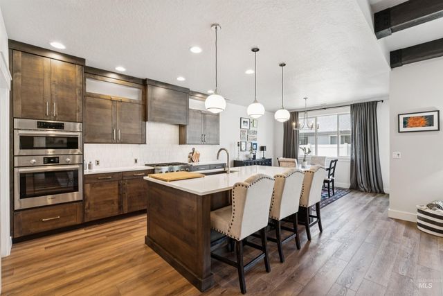 153 N Becknoll Lane, Eagle, ID 83616