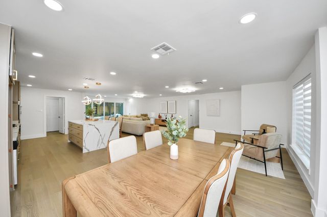 12318 Queensbury Lane, Houston, TX 77024