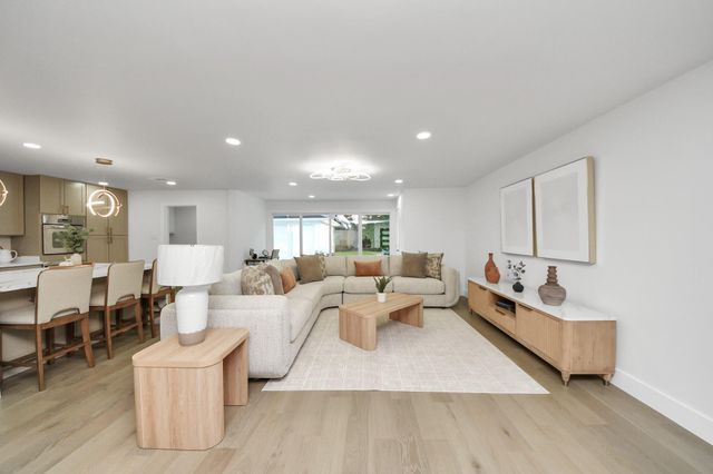 12318 Queensbury Lane, Houston, TX 77024