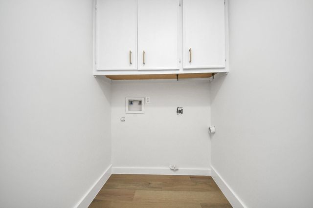 12318 Queensbury Lane, Houston, TX 77024