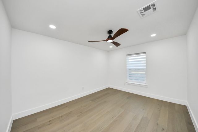 12318 Queensbury Lane, Houston, TX 77024