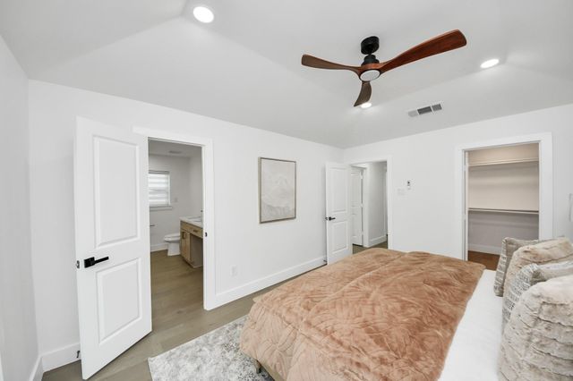 12318 Queensbury Lane, Houston, TX 77024