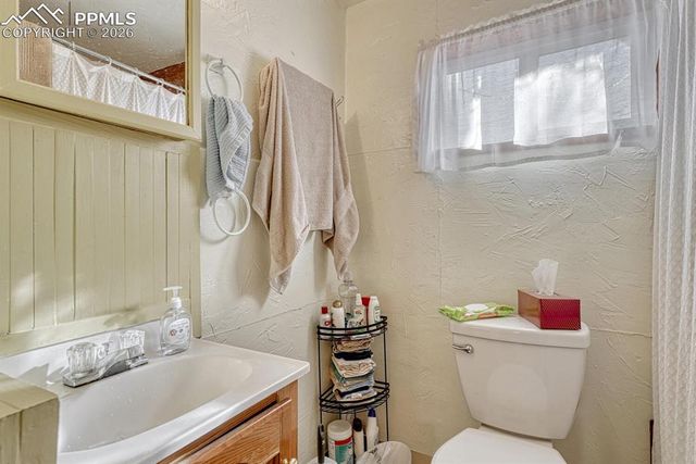 2313 W Bijou Street, Colorado Springs, CO 80904