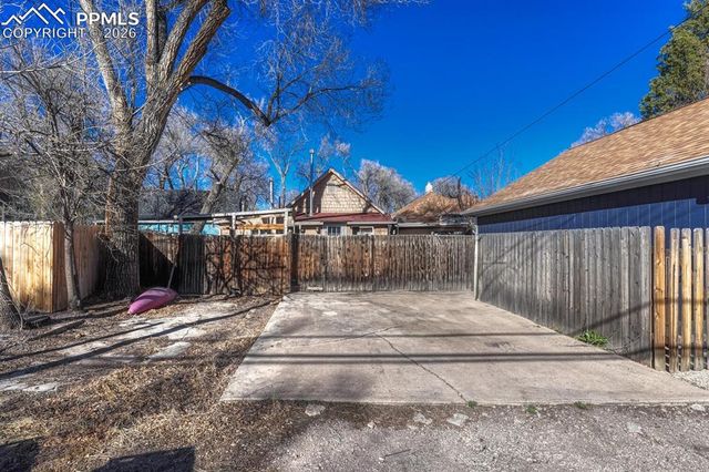 2313 W Bijou Street, Colorado Springs, CO 80904