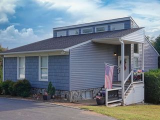 30 Orchard Drive, Inman, SC 29349