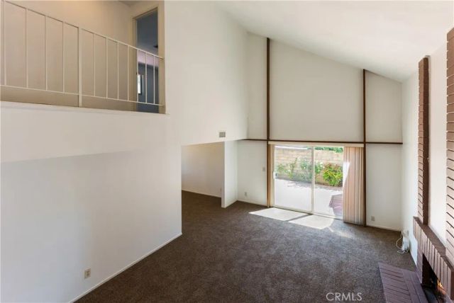 27601 Endeavor Street, Agoura Hills, CA 91301