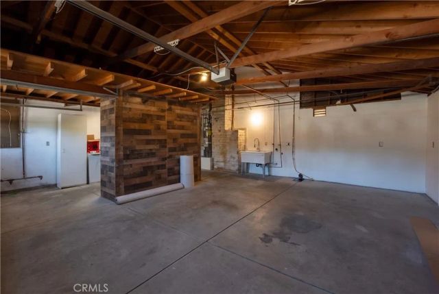 27601 Endeavor Street, Agoura Hills, CA 91301