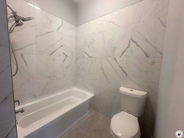 100 Central Avenue, Marietta, TX 75566