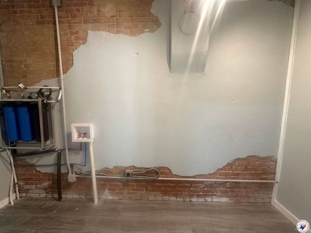 100 Central Avenue, Marietta, TX 75566