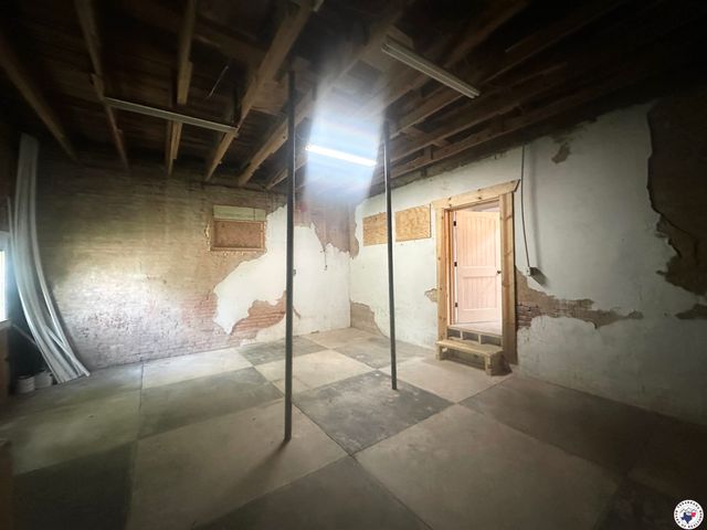 100 Central Avenue, Marietta, TX 75566