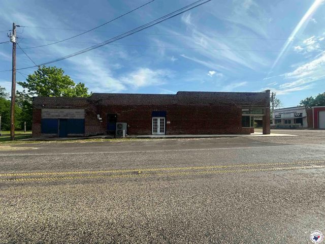 100 Central Avenue, Marietta, TX 75566