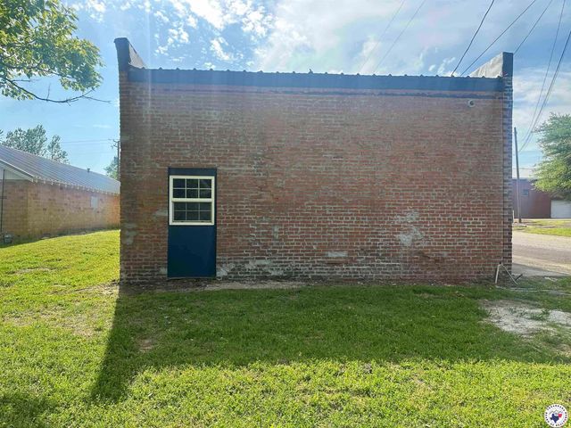 100 Central Avenue, Marietta, TX 75566