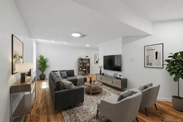 4777 Jasper Street, Denver, CO 80239