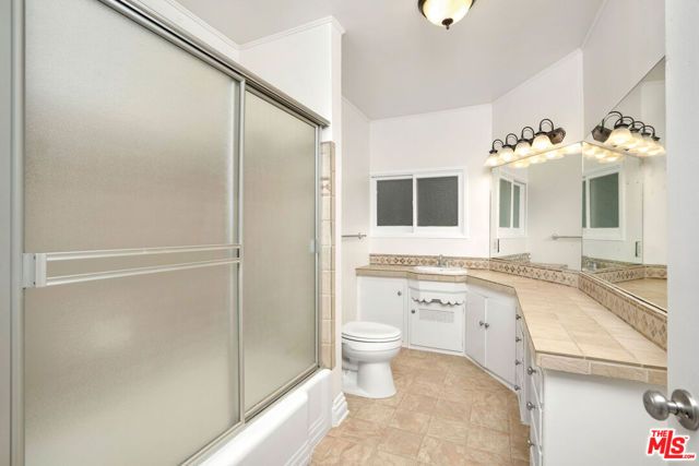 547 Stassi Lane, Santa Monica, CA 90402