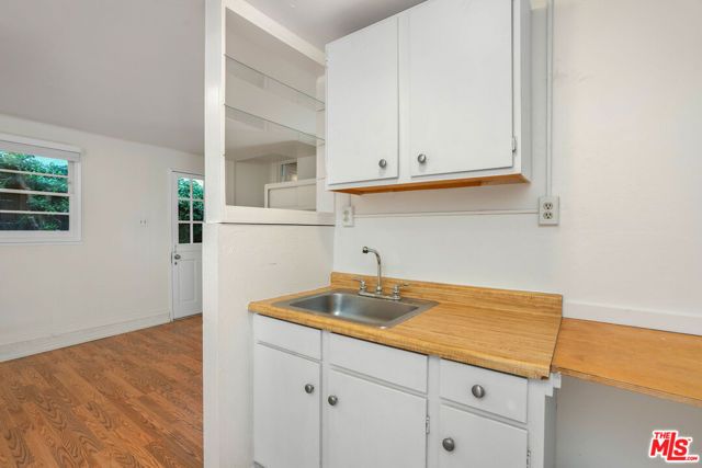 547 Stassi Lane, Santa Monica, CA 90402