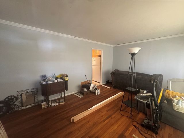 119 5th St, California, PA 15419