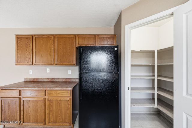 17137 W Port Royale Lane, Surprise, AZ 85388