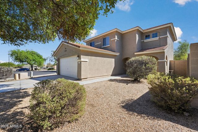 17137 W Port Royale Lane, Surprise, AZ 85388