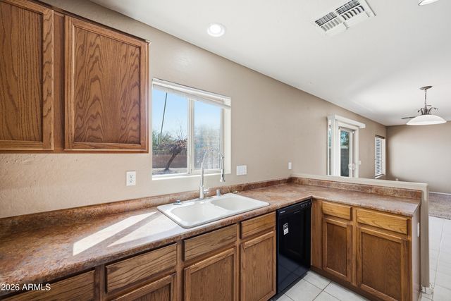 17137 W Port Royale Lane, Surprise, AZ 85388