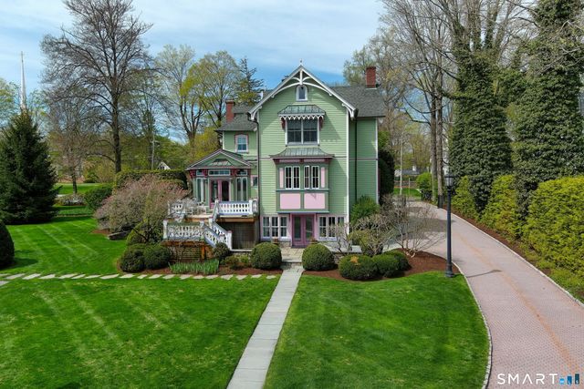 236 & 250 Main Street, Ridgefield, CT 06877