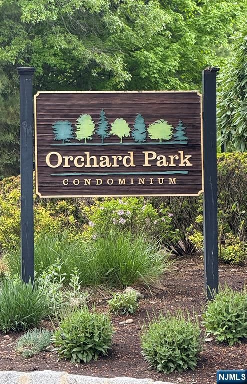215 Orchard Pk 215, Allendale, NJ 07401