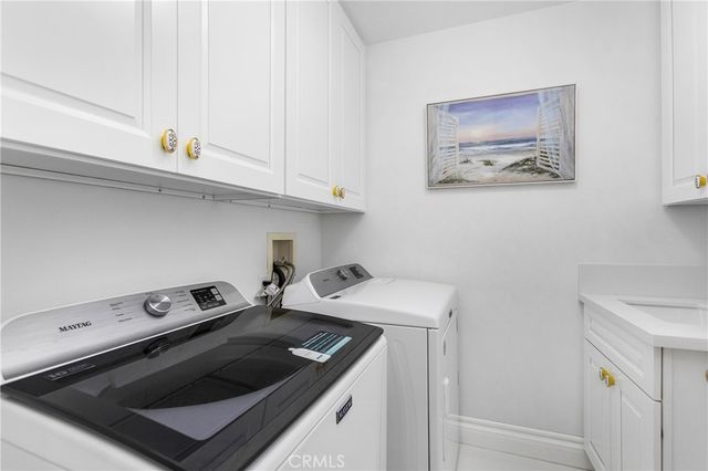 98 Winslow, Irvine, CA 92620