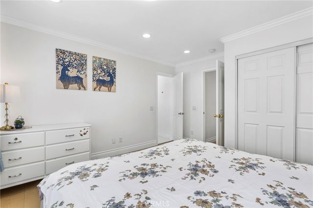 98 Winslow, Irvine, CA 92620