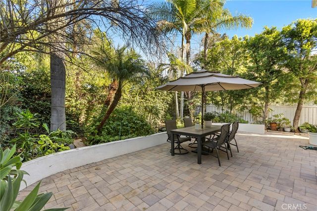 98 Winslow, Irvine, CA 92620