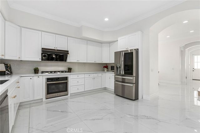 98 Winslow, Irvine, CA 92620