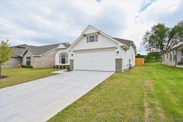 13404 E 123rd Place N, Collinsville, OK 74021