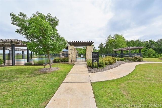 13404 E 123rd Place N, Collinsville, OK 74021