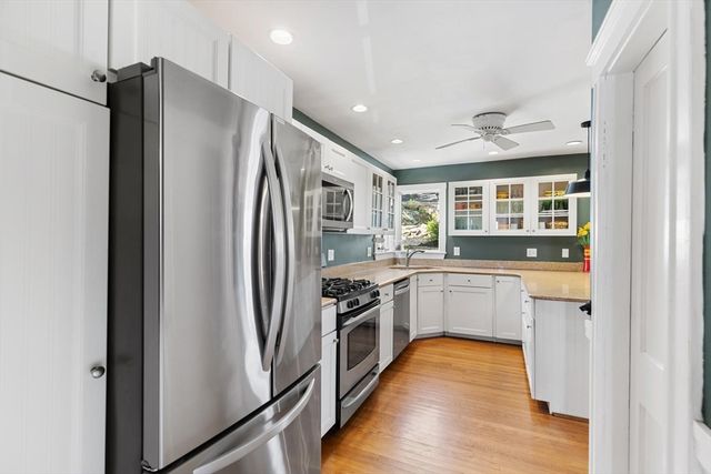 98 West Border Road, Malden, MA 02148