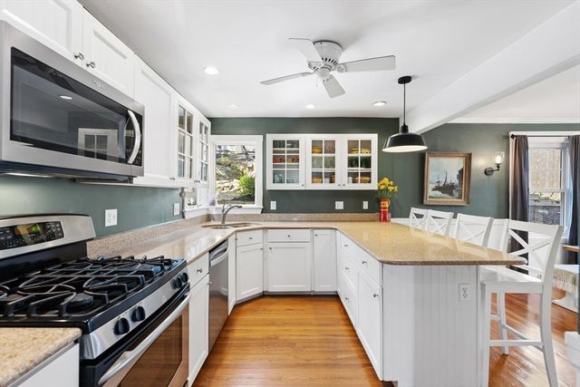 98 West Border Road, Malden, MA 02148