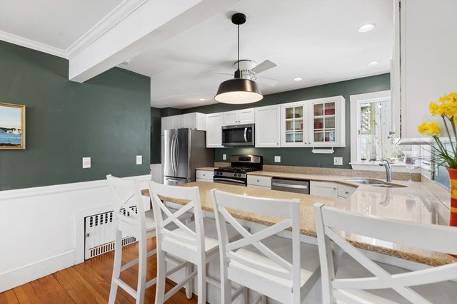 98 West Border Road, Malden, MA 02148