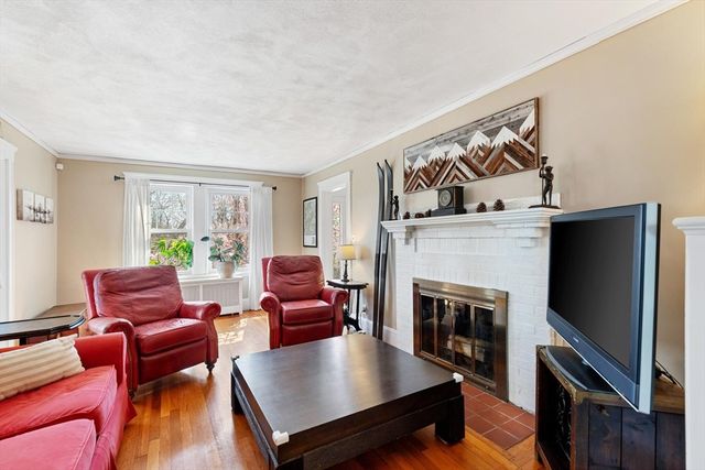 98 West Border Road, Malden, MA 02148