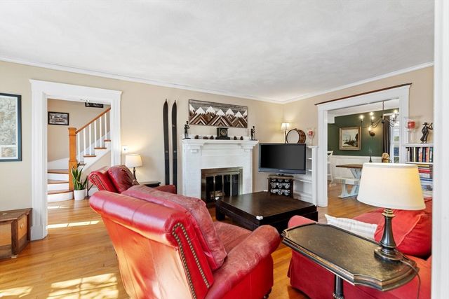 98 West Border Road, Malden, MA 02148