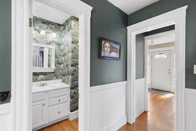 98 West Border Road, Malden, MA 02148