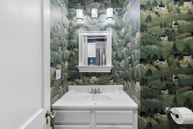 98 West Border Road, Malden, MA 02148