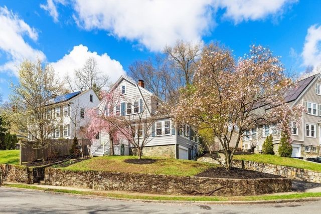 98 West Border Road, Malden, MA 02148