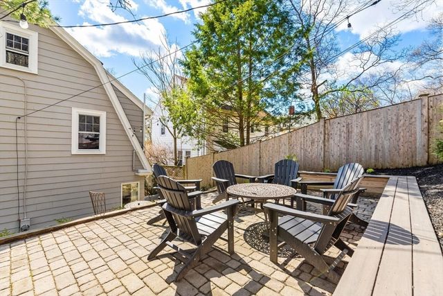 98 West Border Road, Malden, MA 02148