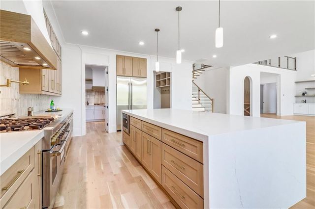 3207 Thompson Mill Rd, Buford, GA 30519