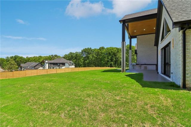 3207 Thompson Mill Rd, Buford, GA 30519