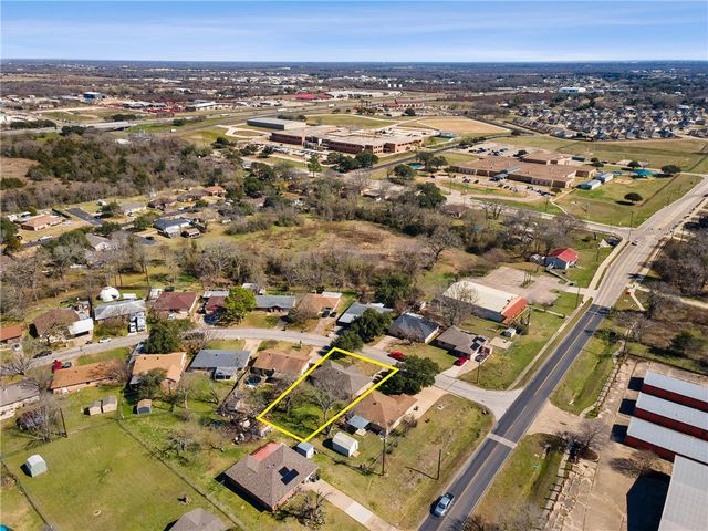 3003 Kim Street, Bryan, TX 77803