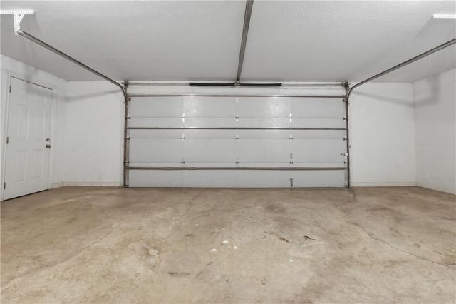 2709 S 23rd Street, Leavenworth, KS 66048