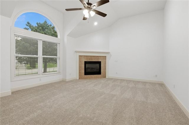 2709 S 23rd Street, Leavenworth, KS 66048