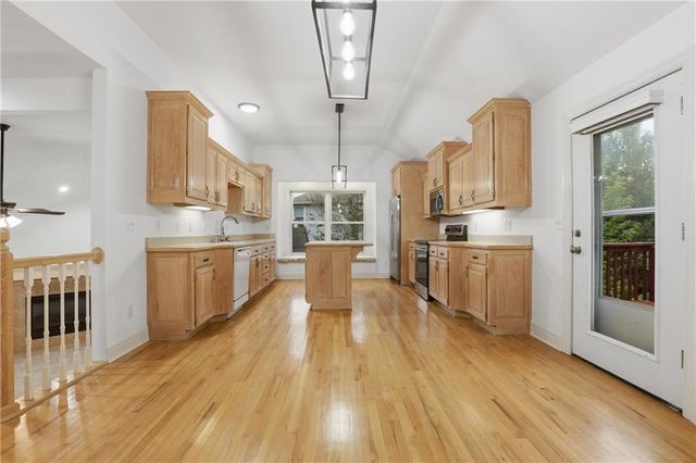 2709 S 23rd Street, Leavenworth, KS 66048
