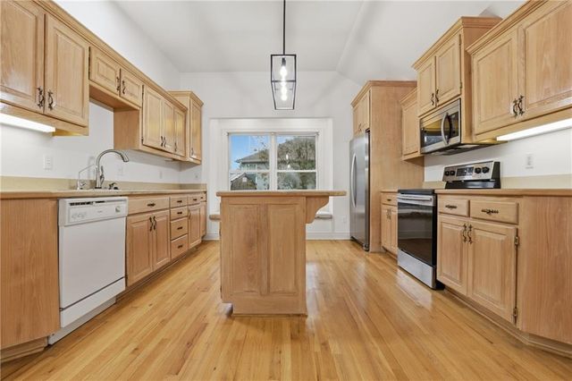 2709 S 23rd Street, Leavenworth, KS 66048